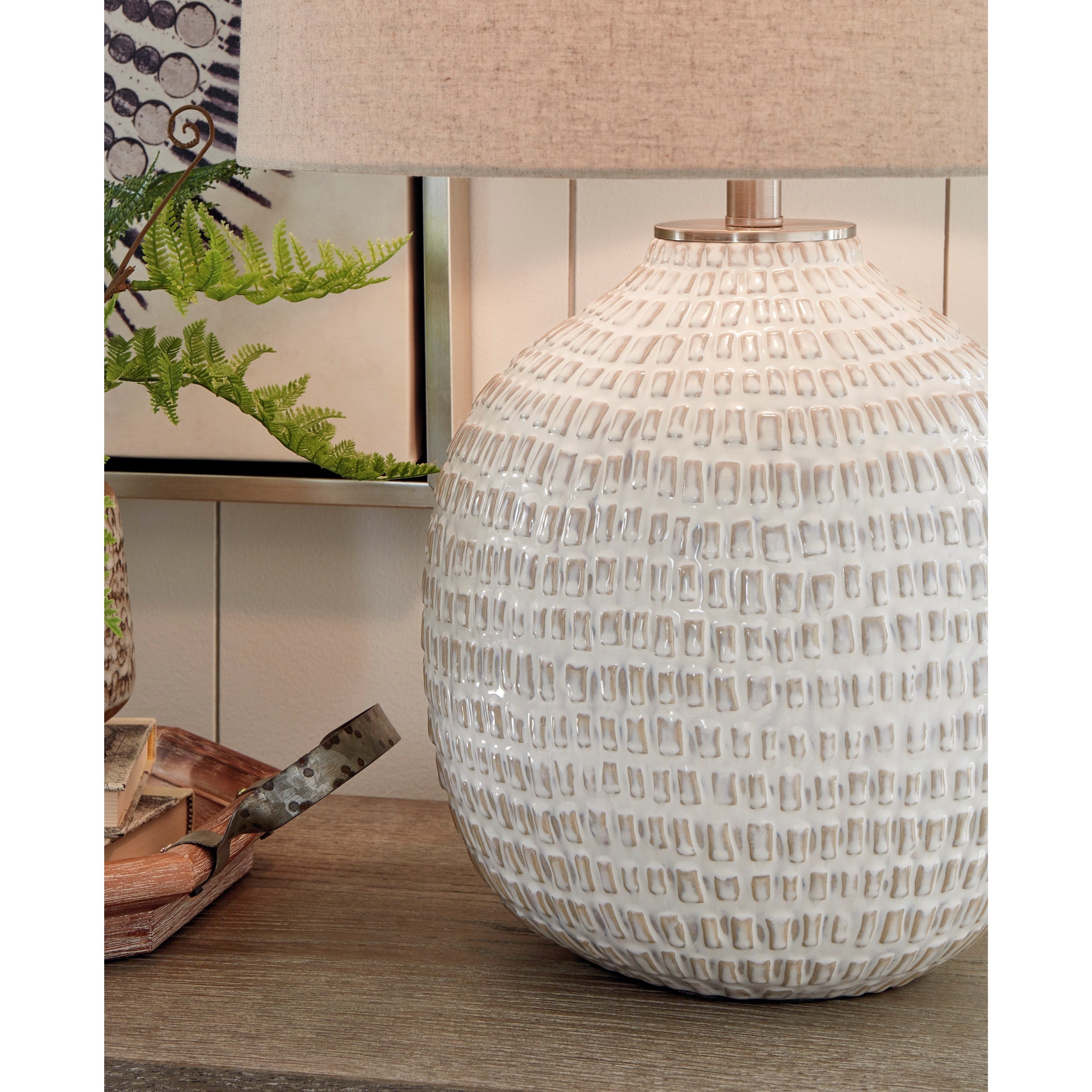 Beige ceramic cheap table lamps